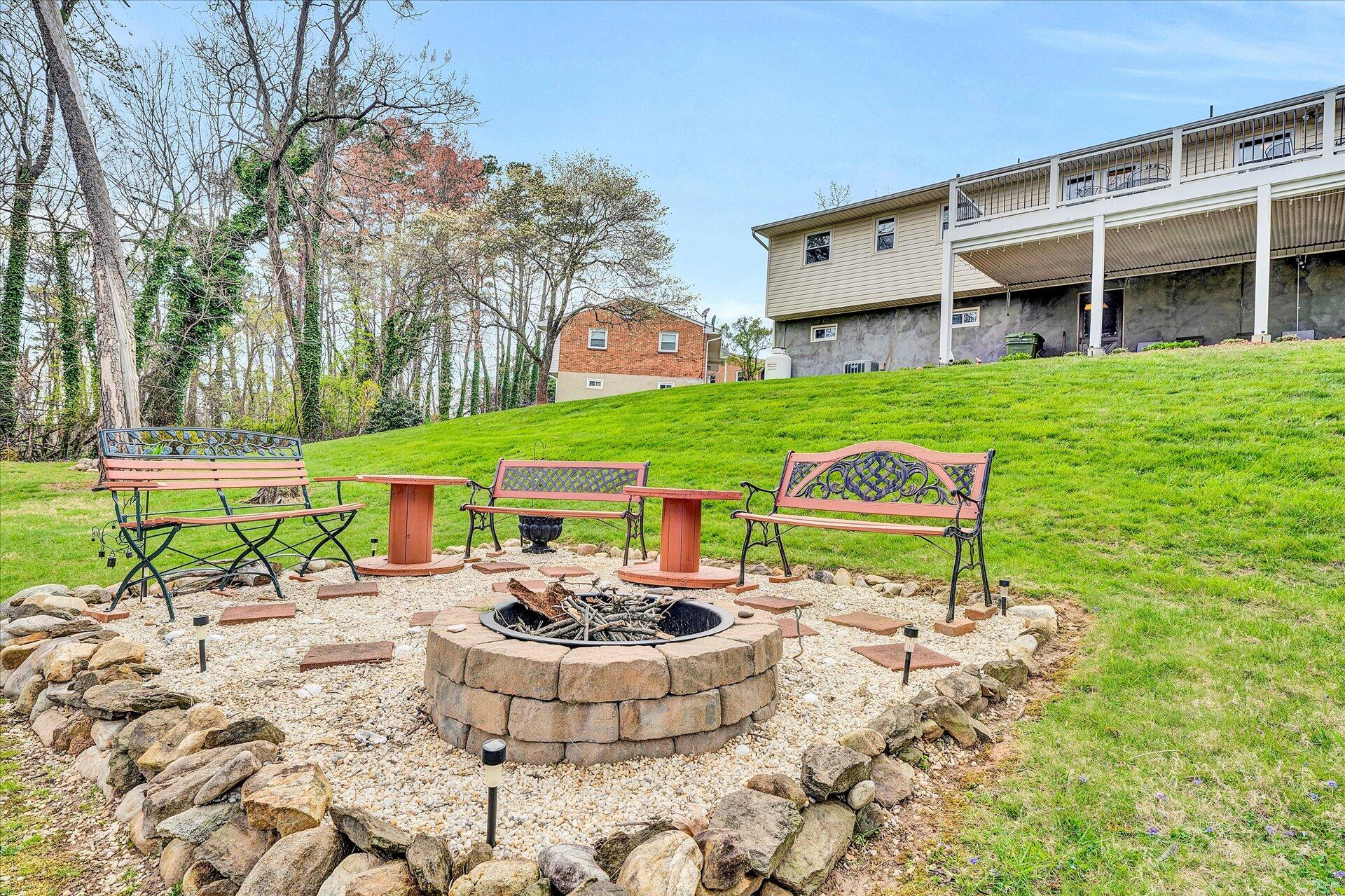 111 Deep Dell Road Salem, VA 24153 - Photo 35 of 39 a view of a house with backyard porch and sitting area