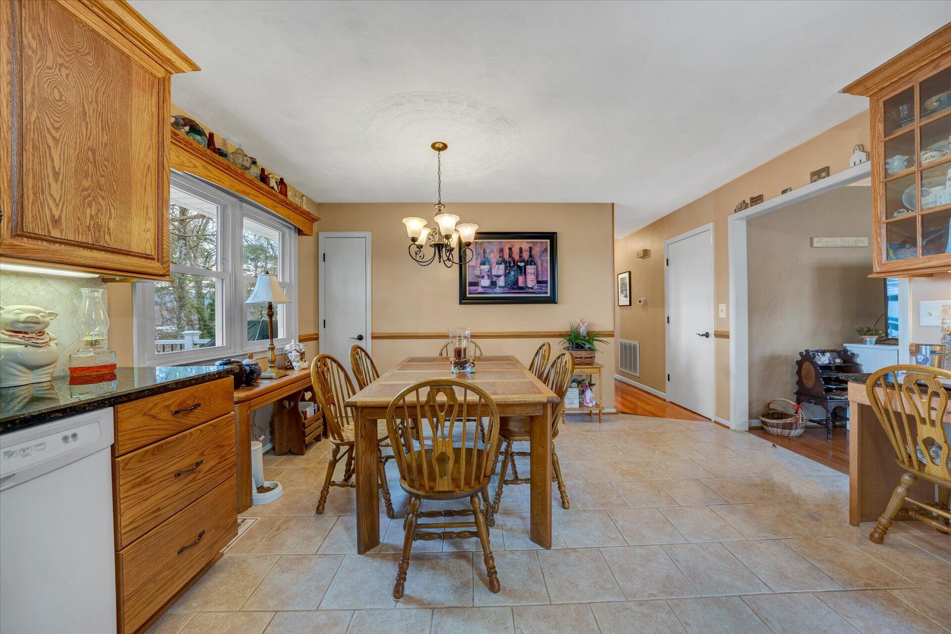 111 Deep Dell Road Salem, VA 24153 - Photo 8 of 39 a view of a dining room with furniture