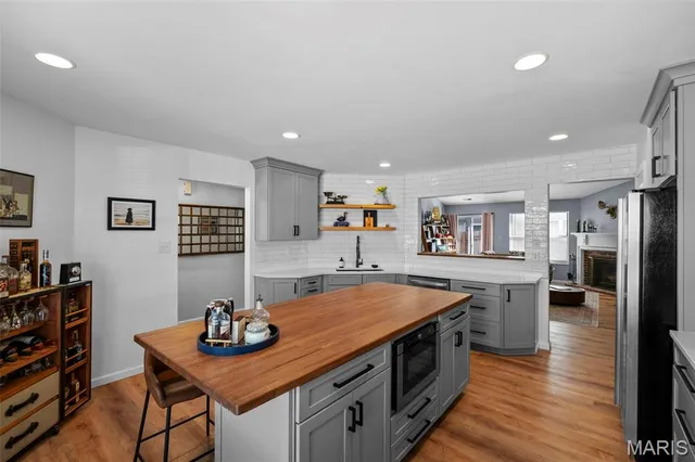 $235,000 | 1248 Shirley Ridge Drive, Unit 7C, St. Charles, MO 63304