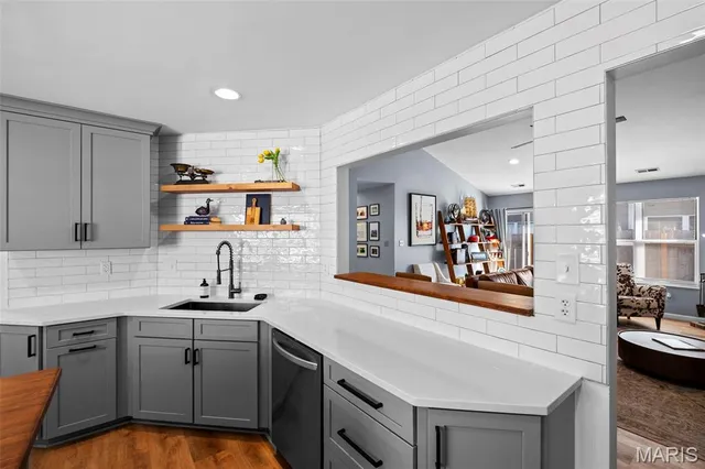 $235,000 | 1248 Shirley Ridge Drive, Unit 7C, St. Charles, MO 63304