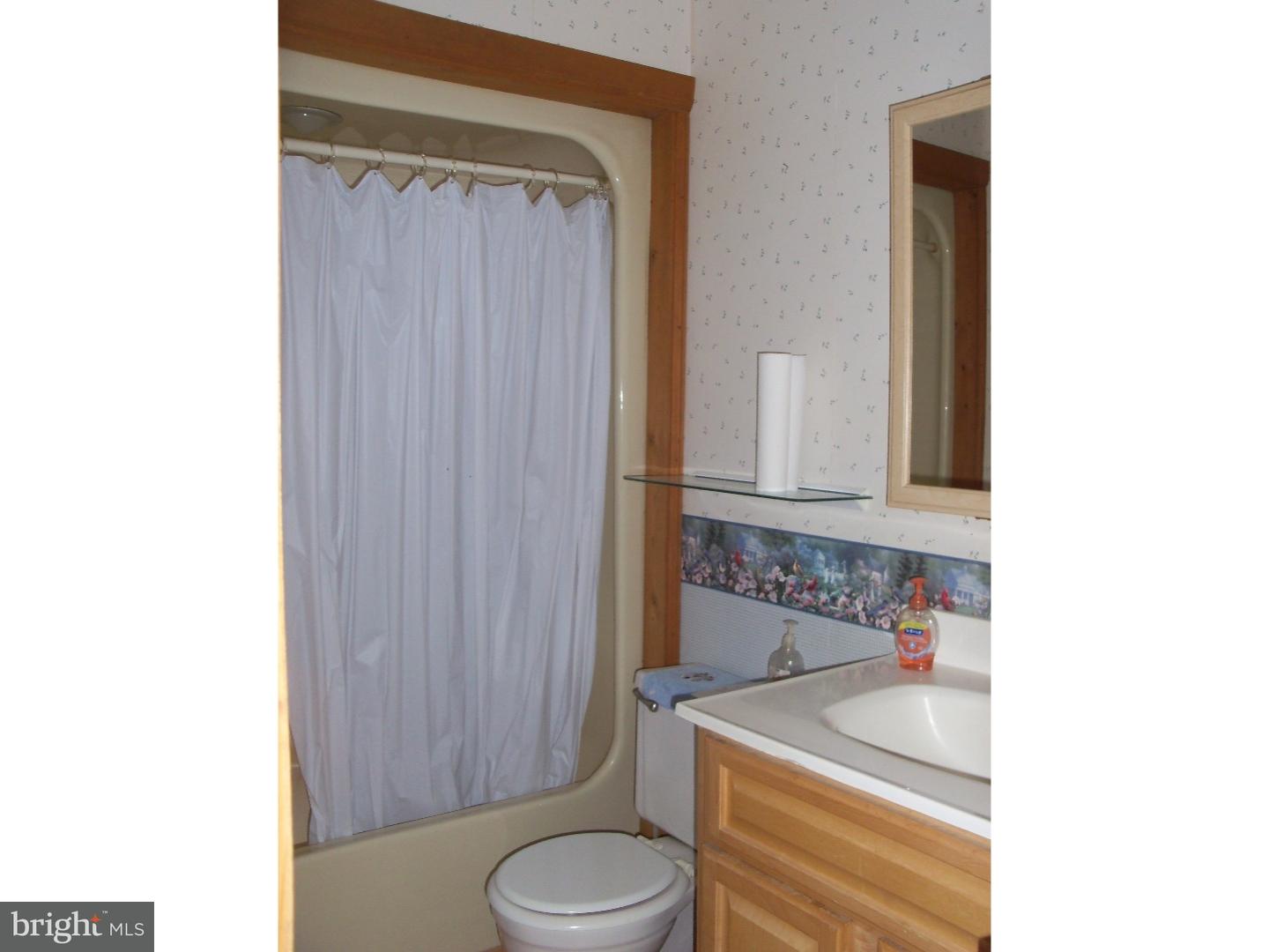 2372 Schaffer Road Pottstown, PA 19464 - Photo 13 of 17 Bathroom