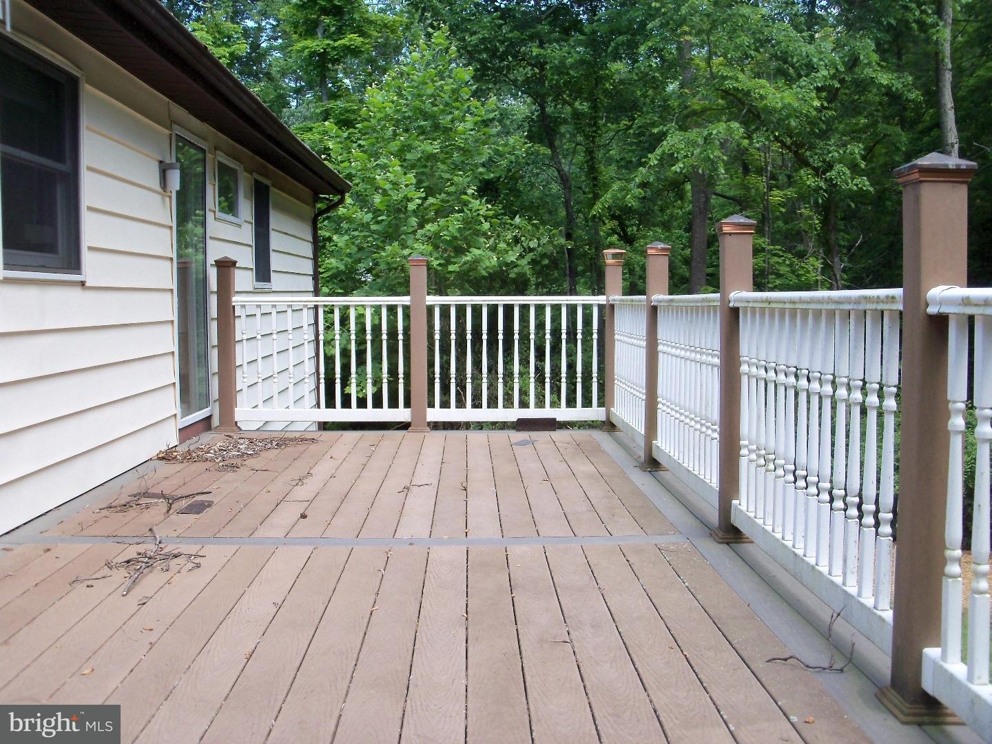2372 Schaffer Road Pottstown, PA 19464 - Photo 16 of 17 Deck