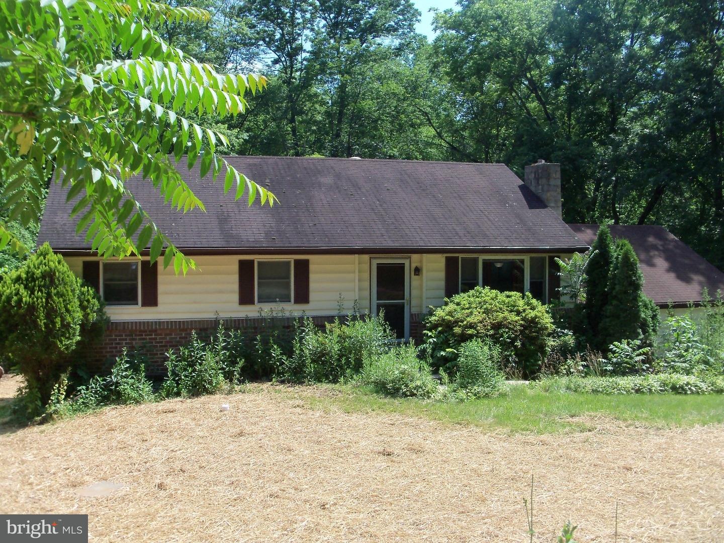 2372 Schaffer Road Pottstown, PA 19464 - Photo 17 of 17 Exterior Front