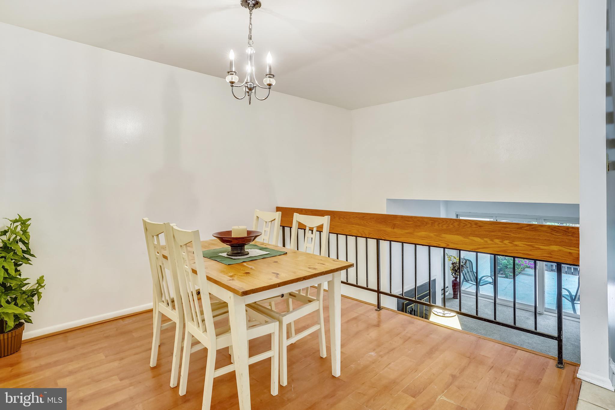 11602 Newbridge Ct  Dining Area