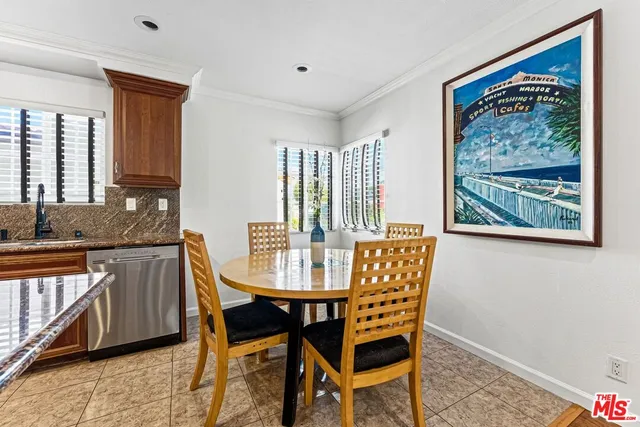 $1,525,000 | 3627 Olympiad Drive, View Park, CA 90043