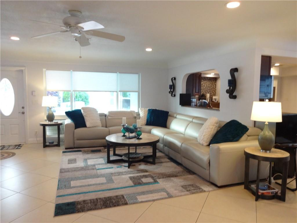 2101 Northeast 31st Street Lighthouse Point, FL 33064 - Photo 32 of 56 Photo 34
