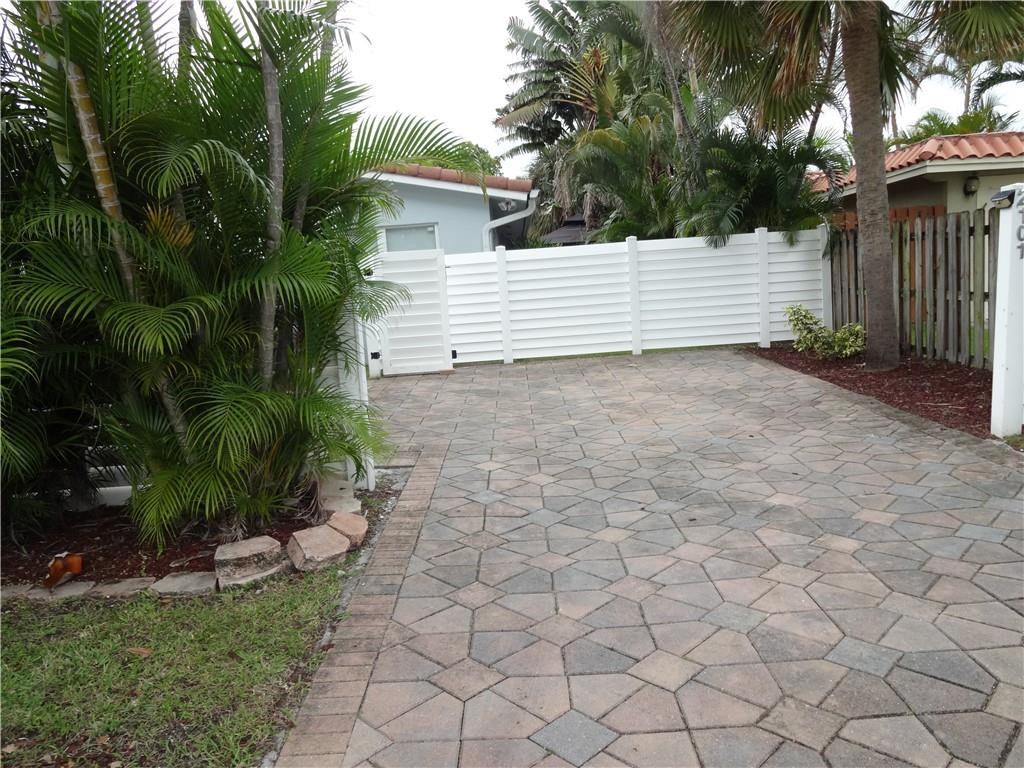 2101 Northeast 31st Street Lighthouse Point, FL 33064 - Photo 47 of 56 Photo 49