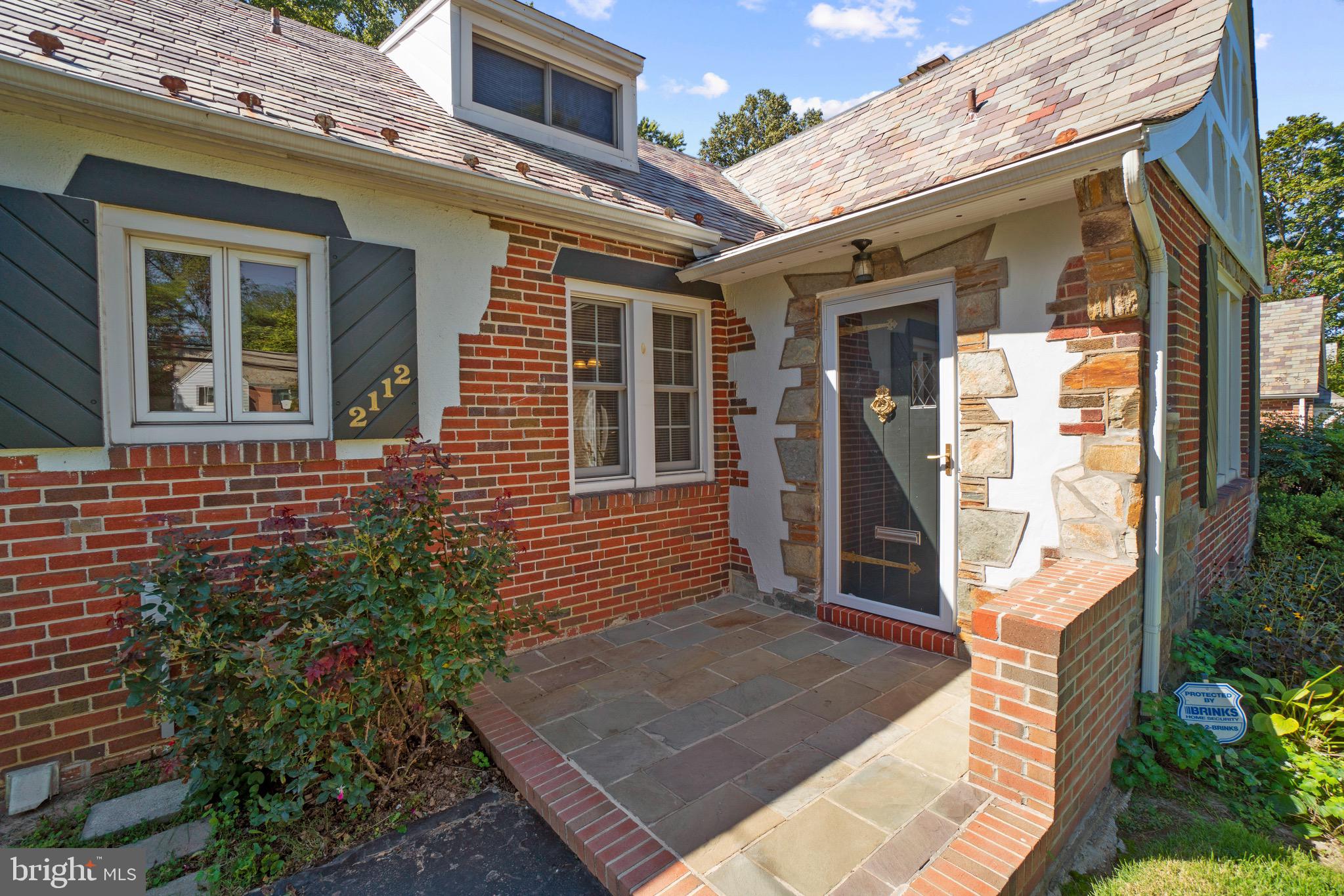 2112 Seminary Road Silver Spring, MD 20910 - Photo 3 of 38