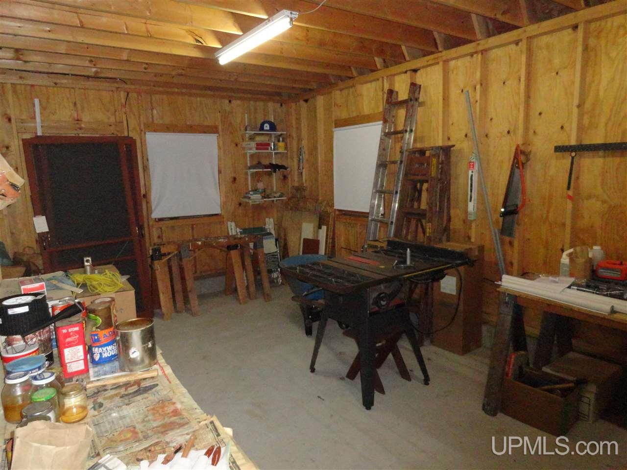 N12885 Newberg Road Channing, MI 49815 - Photo 6 of 33