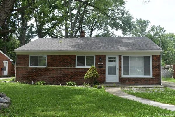 $199,000 | 28095 Selkirk Street, Southfield, MI 48076