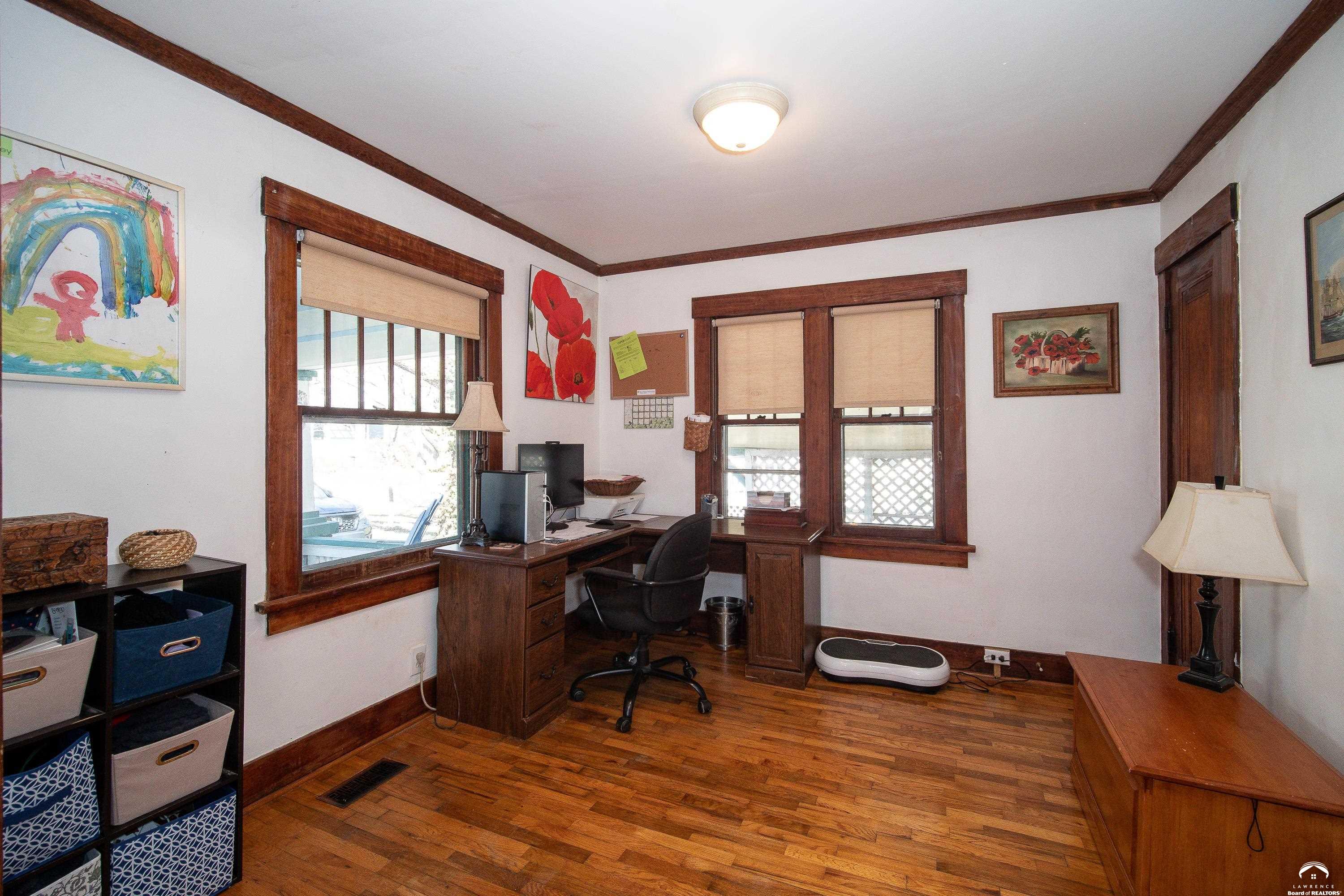 1644 Barker Avenue Lawrence, KS 66044 - Photo 17 of 37
