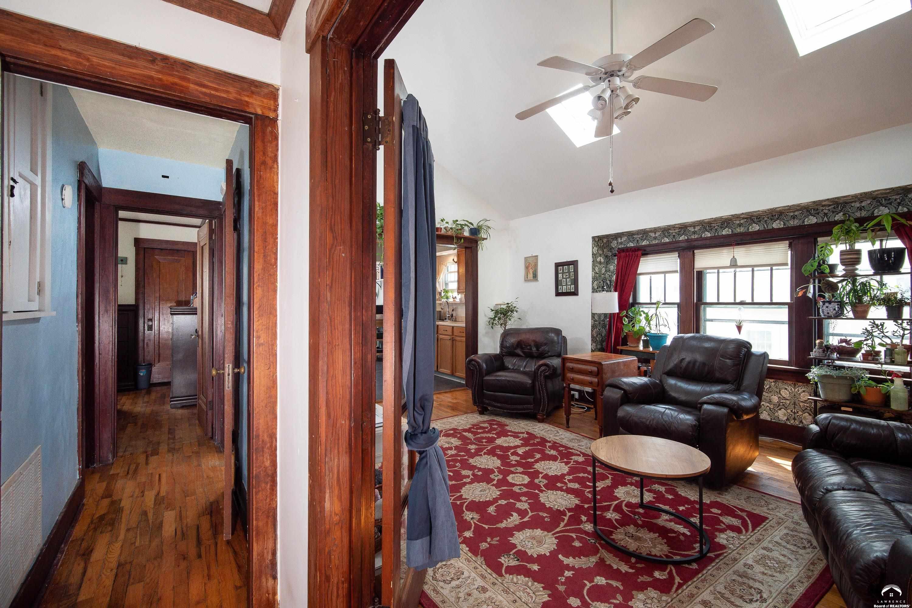1644 Barker Avenue Lawrence, KS 66044 - Photo 19 of 37
