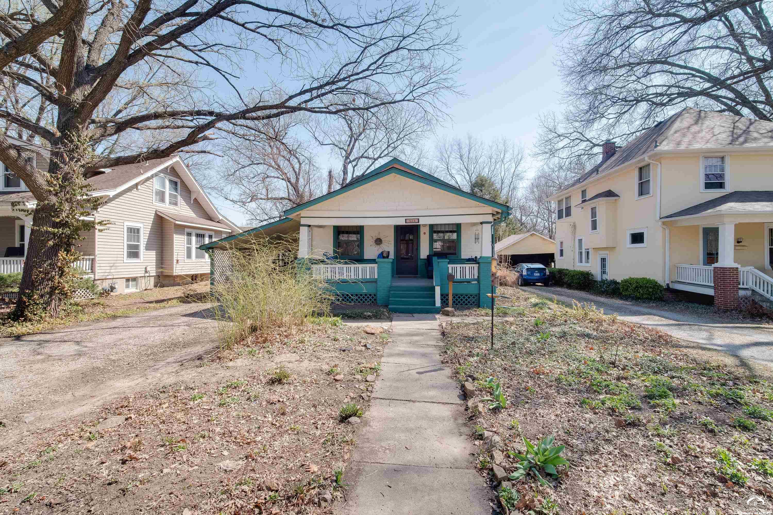 1644 Barker Avenue Lawrence, KS 66044 - Photo 23 of 37