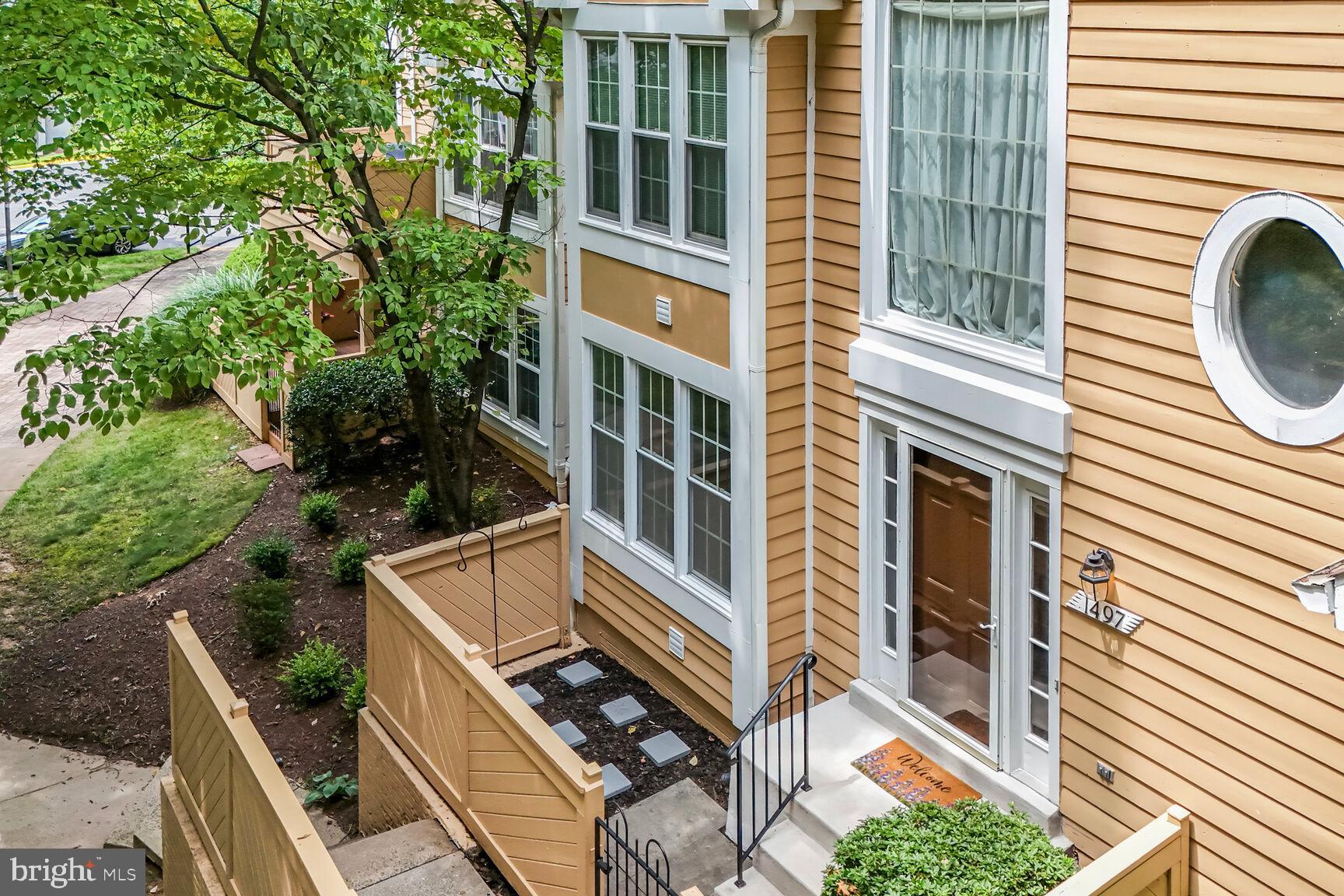 1497 Church Hill Place Reston, VA 20194 - Photo 3 of 30 Front door/courtyard