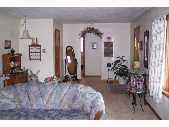 416 Pickrelltown Road West Liberty, OH 43357 - Photo 3 of 8 Gallery Image 3