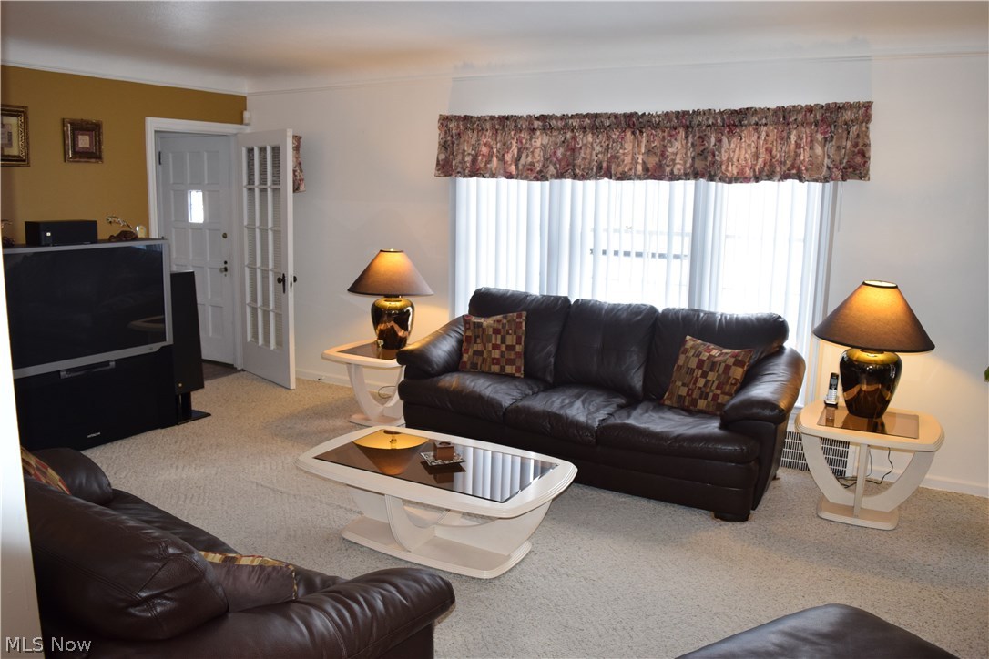 3666 Bainbridge Road Cleveland Heights, OH 44118 - Photo 6 of 30