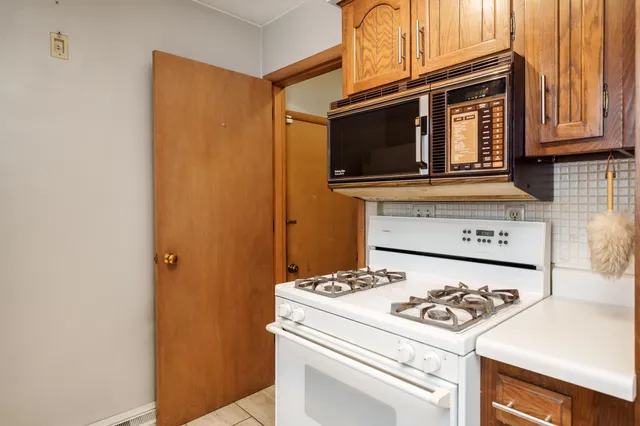 $159,900 | 3308 Wesleyan Avenue, Rockford, IL 61108