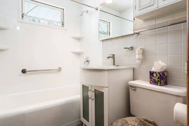 $159,900 | 3308 Wesleyan Avenue, Rockford, IL 61108