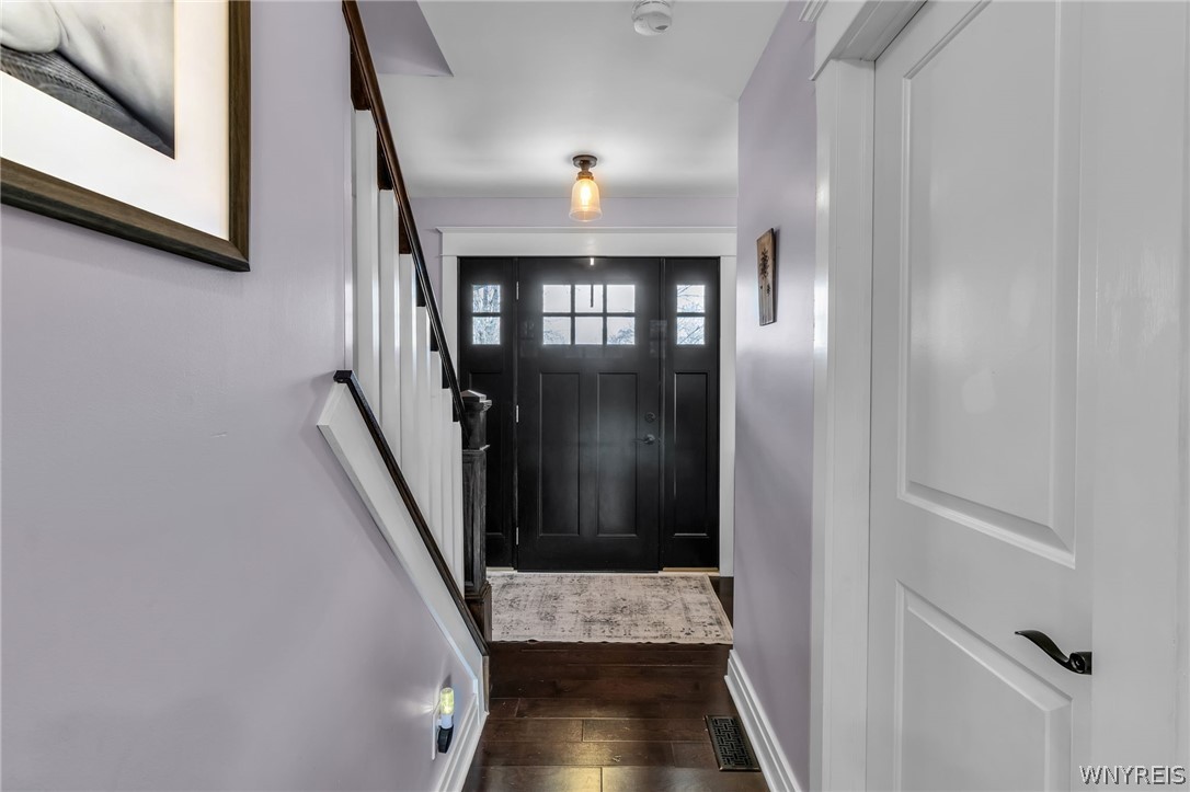 4988 Tonawanda Creek Road Pendleton, NY 14120 - Photo 6 of 50