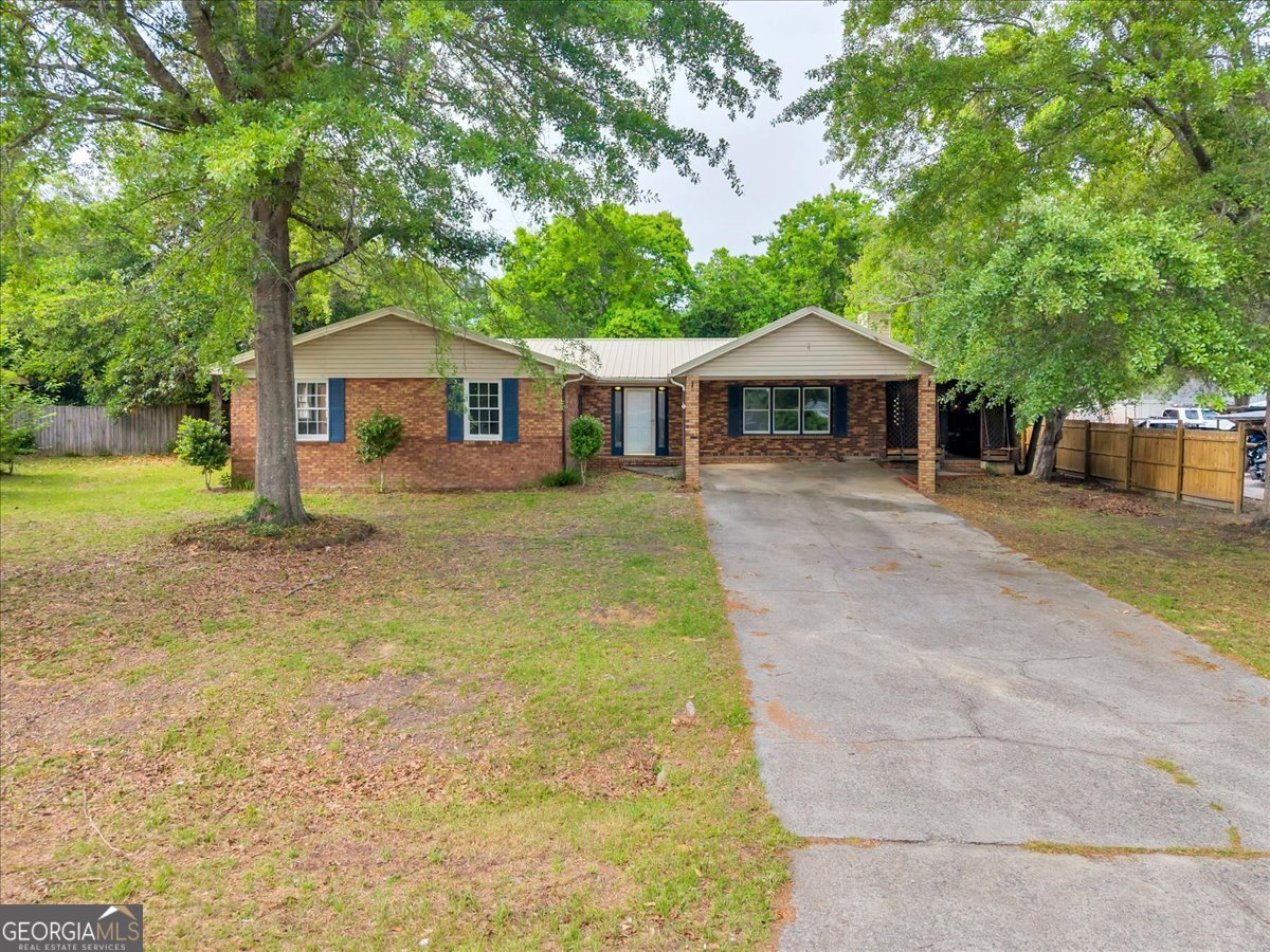 111 Weaver Road Warner Robins, GA 31093 - Photo 1 of 72
