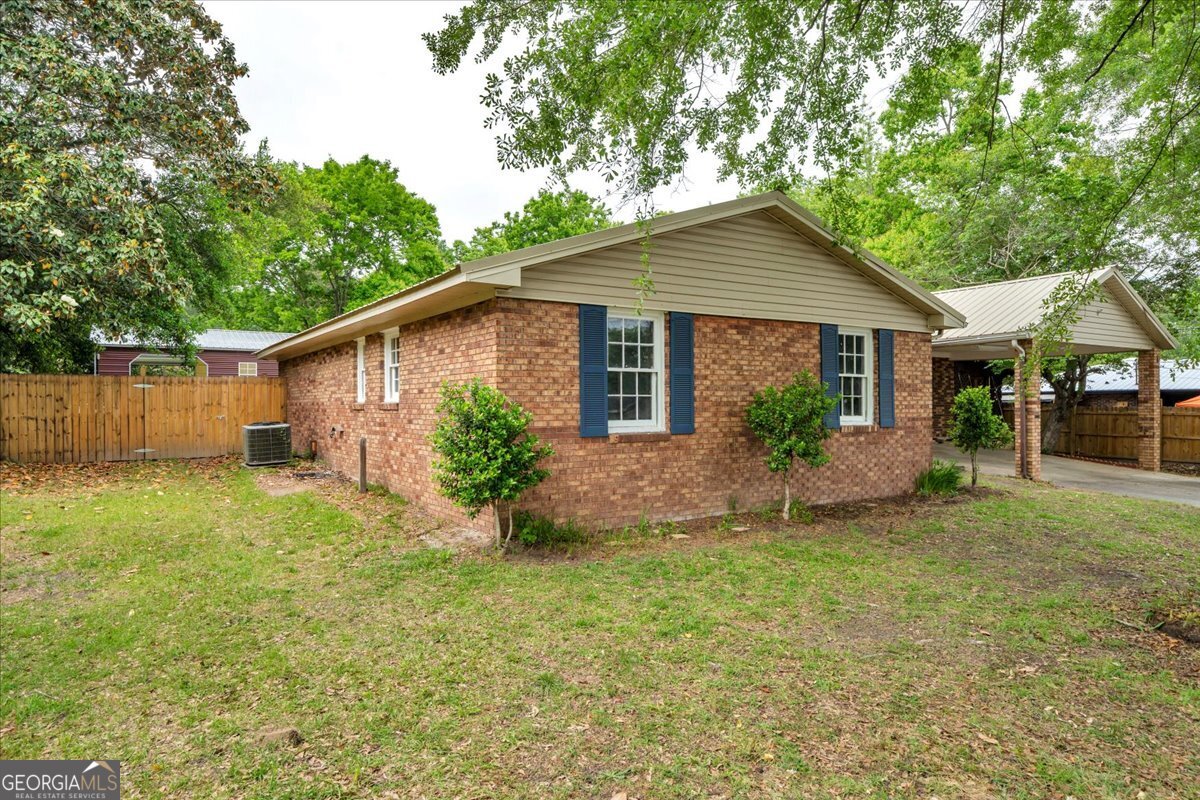 111 Weaver Road Warner Robins, GA 31093 - Photo 2 of 72