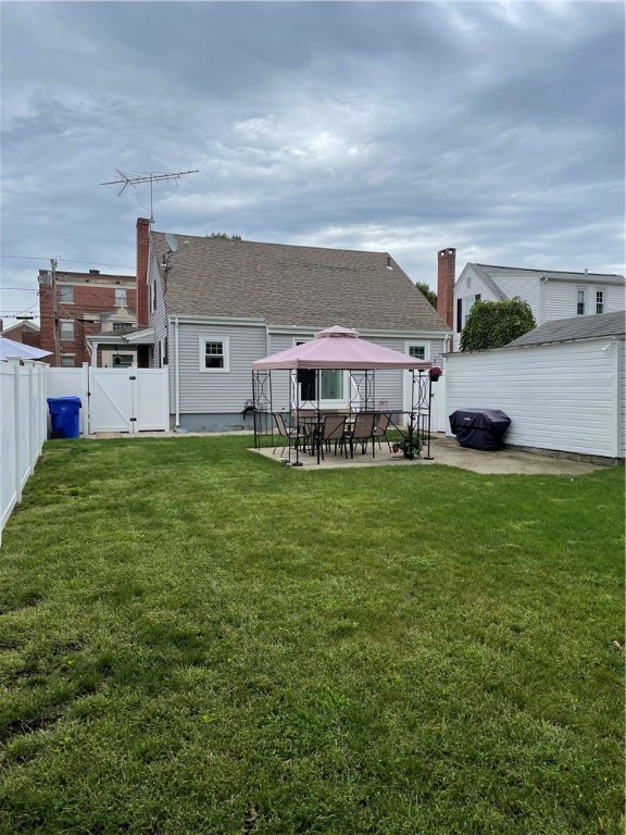 153 Woodhaven Road Pawtucket, RI 02861 - Photo 22 of 25 Gallery Image 22