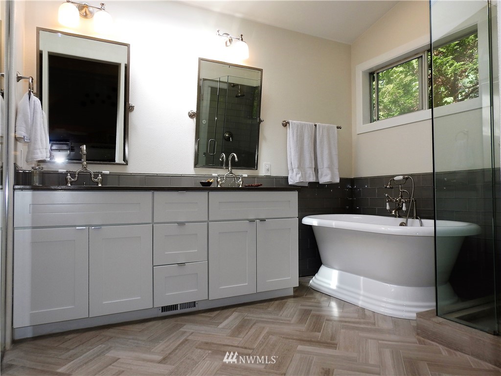3142 Wells Avenue South Renton, WA 98055 - Photo 18 of 25 Gallery Image 18
