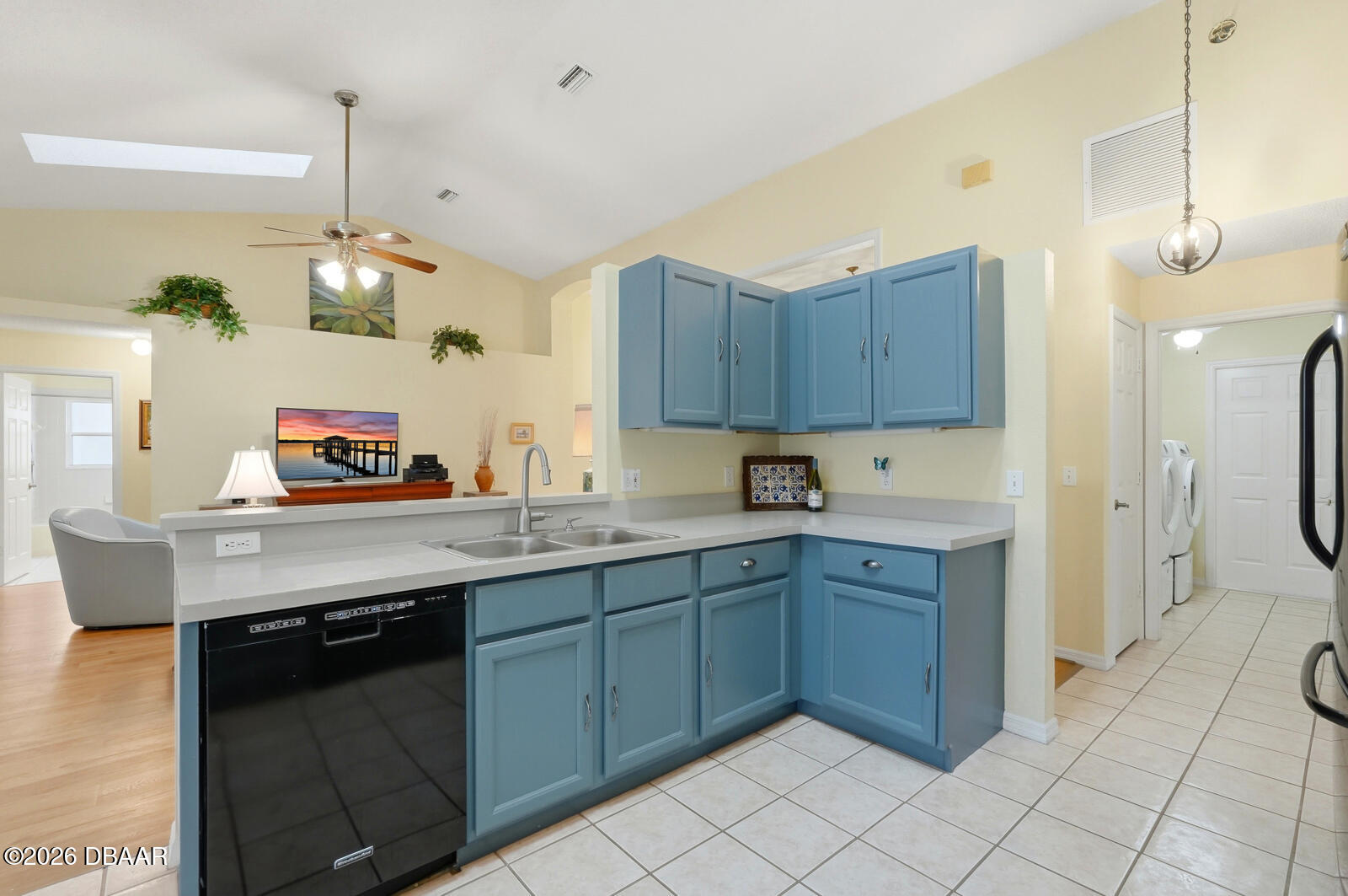 90 Bryan Cave Road South Daytona, FL 32119 - Photo 17 of 64 17