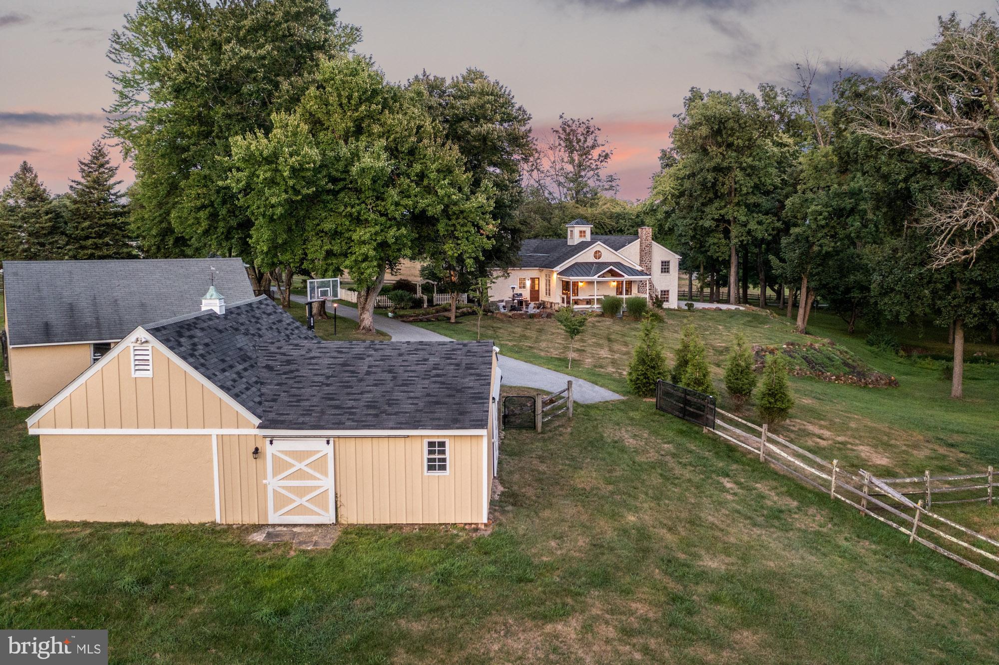 782 Hillview Road Malvern, PA 19355 - Photo 2 of 46