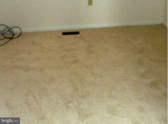 32 Kinsman View Circle Silver Spring, MD 20901 - Photo 1 of 19 Bedroom