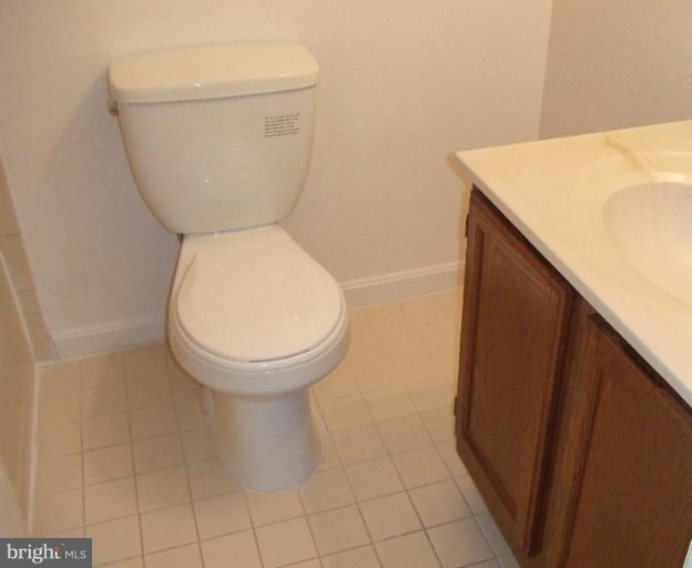 32 Kinsman View Circle Silver Spring, MD 20901 - Photo 14 of 19 Bath