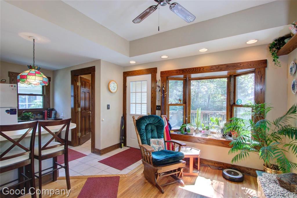 20 Devonshire Road Pleasant Ridge, MI 48069 - Photo 10 of 43