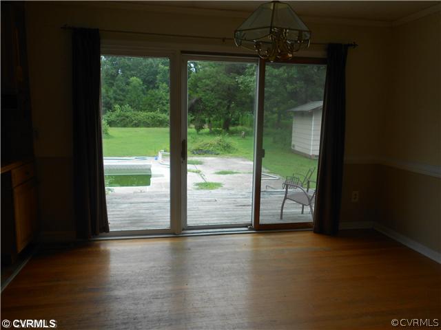 4819 Mt Sinai Road Prince George, VA 23875 - Photo 3 of 13 Breakfast Nook - Breakfast Nook features hardwood