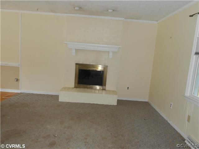 4819 Mt Sinai Road Prince George, VA 23875 - Photo 4 of 13 Living Room - Living/Great Room is open to breakfa