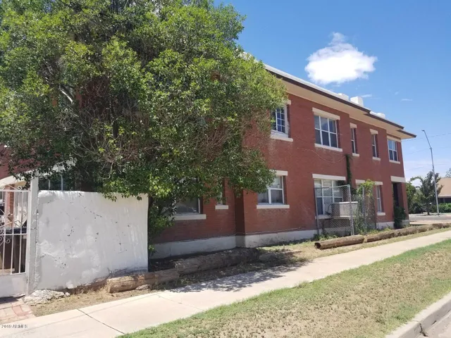 $350,000 | 1165 East 10th Street, Douglas, AZ 85607