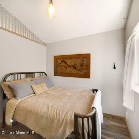 $1,100,000 | 142 Maria Pia Lane, Sagle, ID 83860