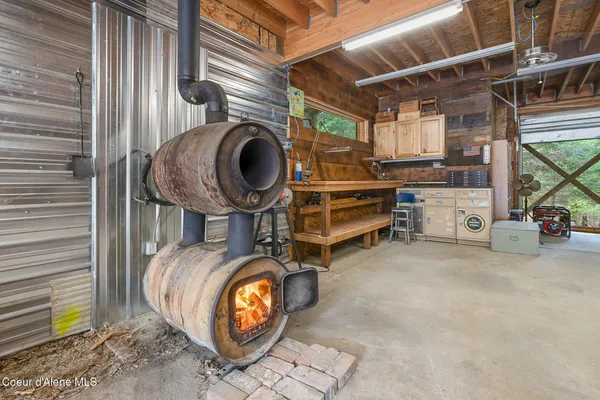 $1,100,000 | 142 Maria Pia Lane, Sagle, ID 83860