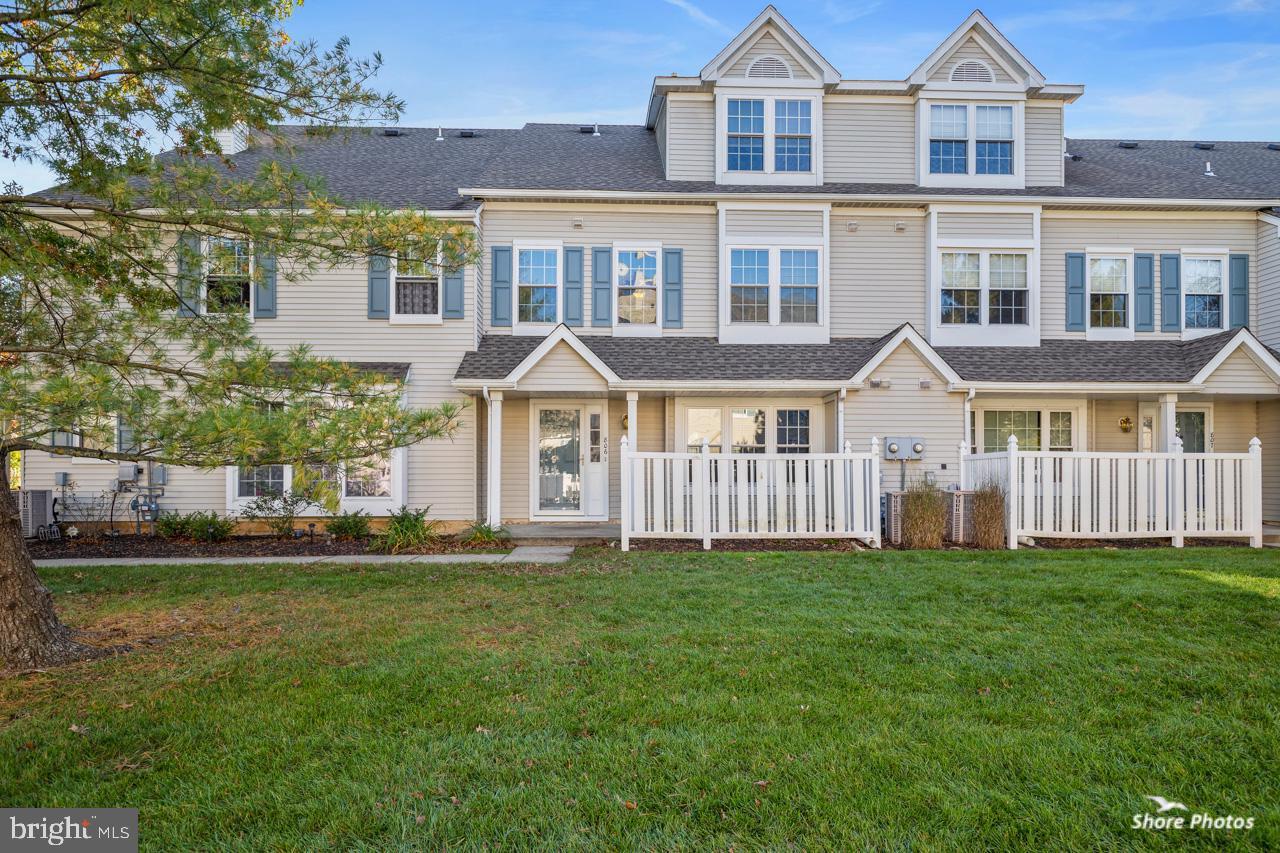 806 Wharton Road Mount Laurel, NJ 08054 - Photo 1 of 25
