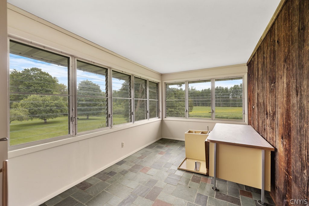 3990 Maider Road Clay, NY 13041 - Photo 23 of 36