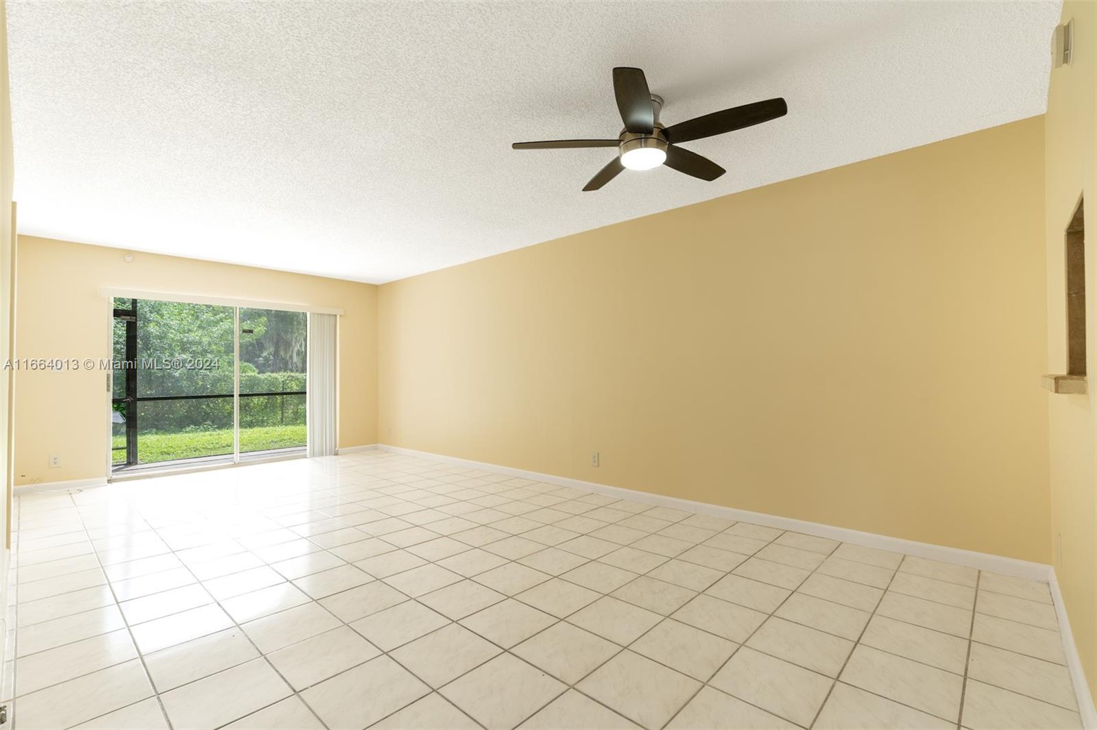 7900 South Colony Circle, Unit 101 Tamarac, FL 33321 - Photo 4 of 34