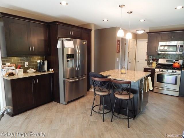 52202 Boland Road New Baltimore, MI 48047 - Photo 16 of 35 DSCN8026.JPG