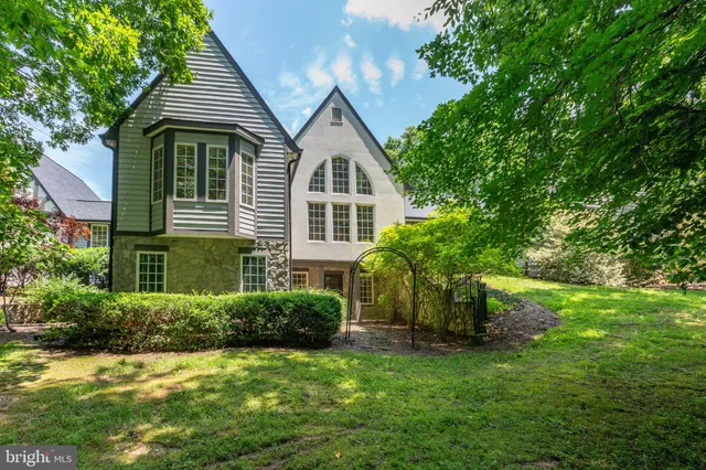 $1,300,000 | 12520 Paige Lane, Fredericksburg, VA 22407