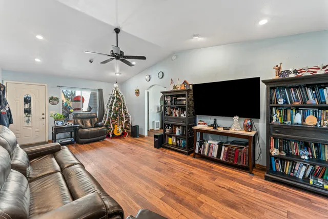 $599,000 | 1003 North Driftwood Avenue, Rialto, CA 92376