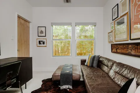 $1,395,000 | 1605 Maple Avenue, Austin, TX 78702