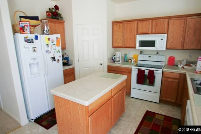 2334 Clementine Lane Reno, NV 89521 - Photo 5 of 9 Photo 5