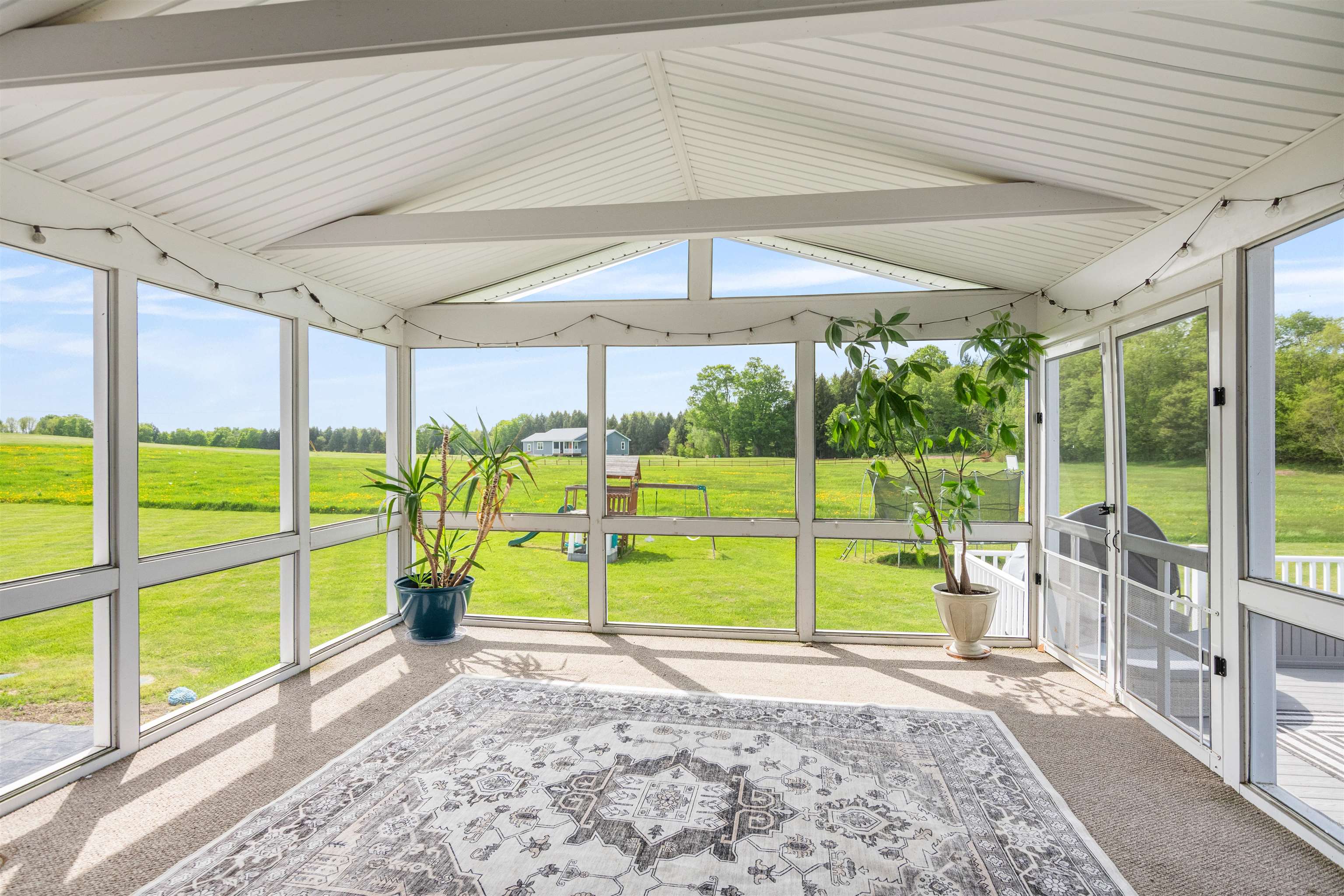 499 Cook Road Sheldon, VT 05478 - Photo 11 of 53