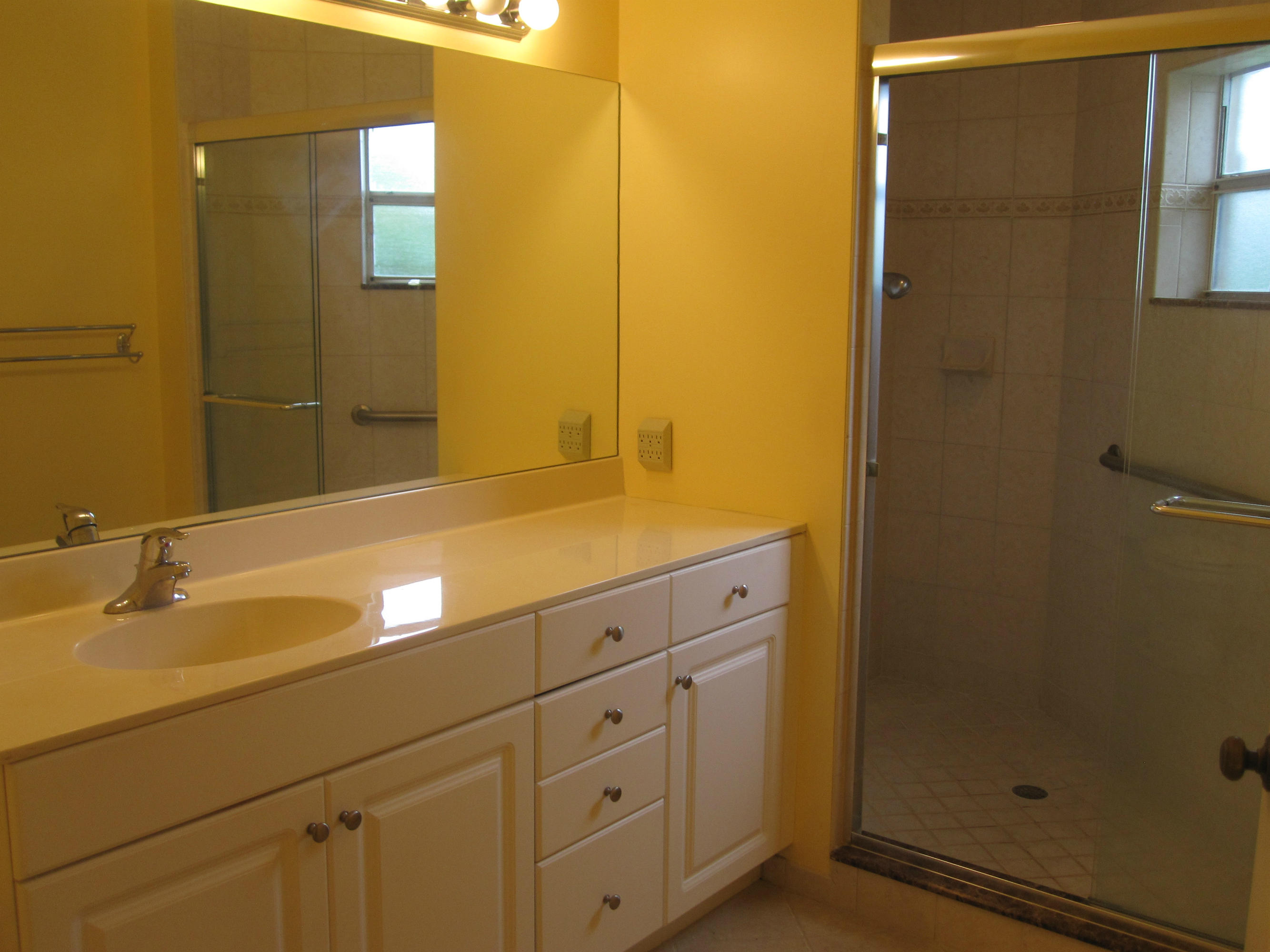 6530 Via Regina, Unit 5 Boca Raton, FL 33433 - Photo 6 of 13 Master bath