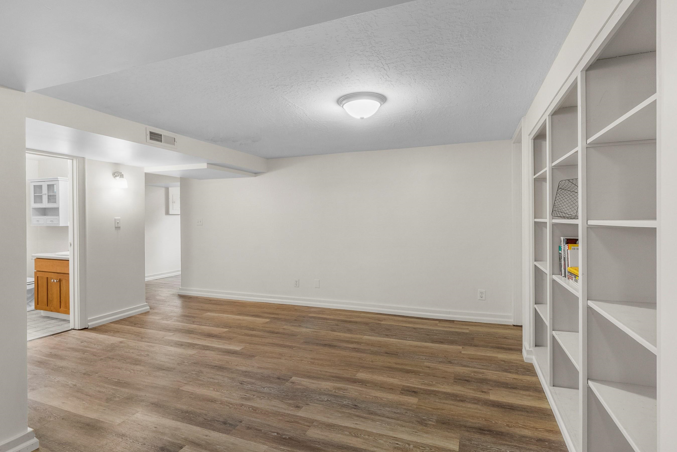 408 West 25th Avenue Spokane, WA 99203 - Photo 26 of 40