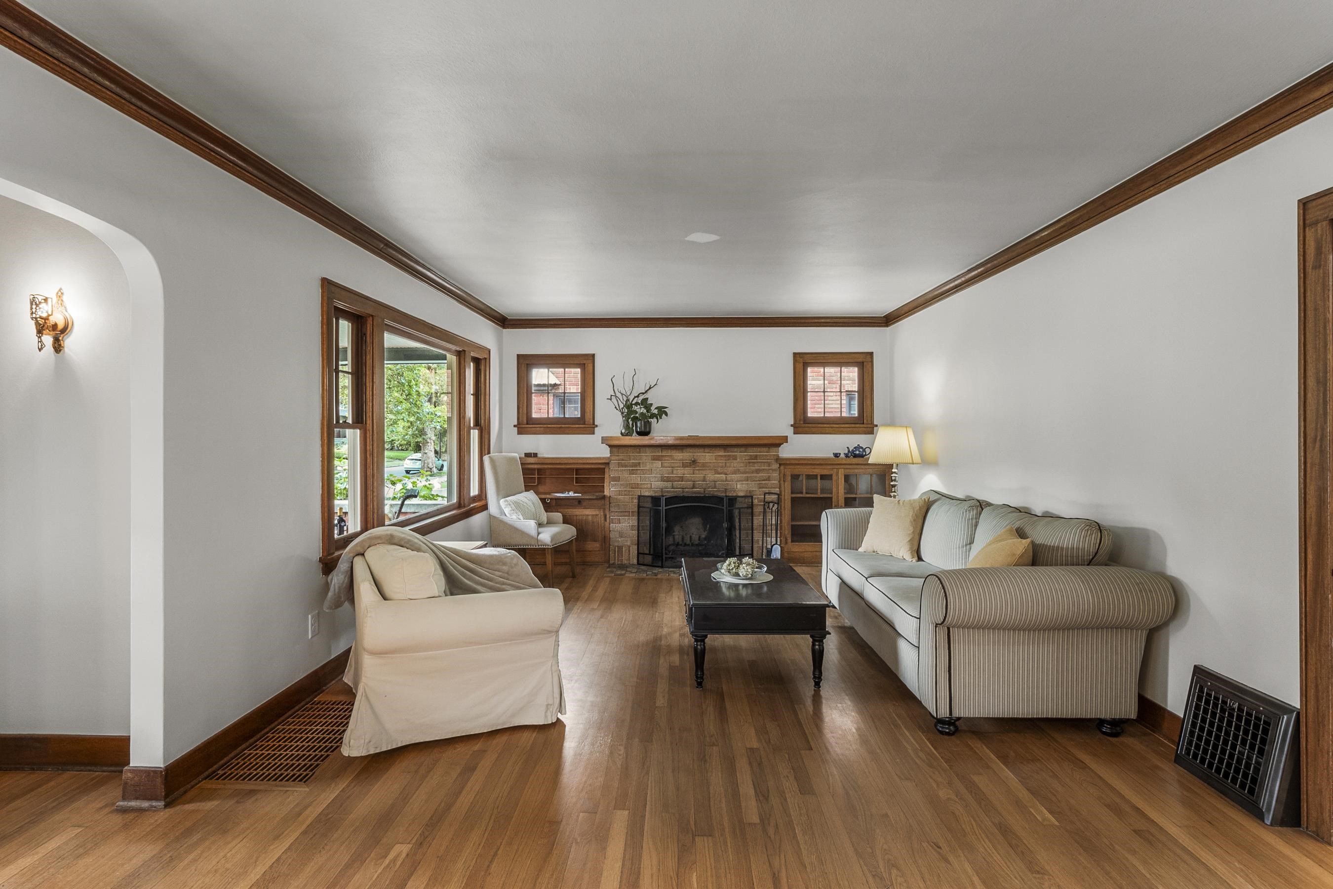 408 West 25th Avenue Spokane, WA 99203 - Photo 8 of 40