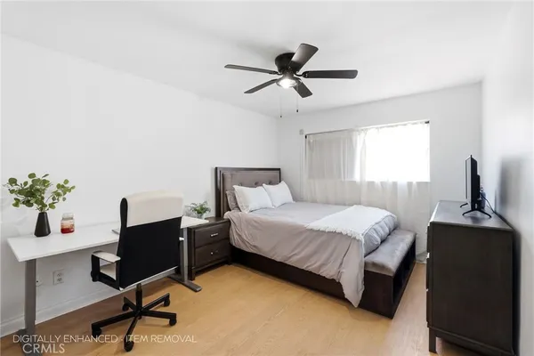 $449,000 | 6904 Radford Avenue, Unit 5, North Hollywood, CA 91605